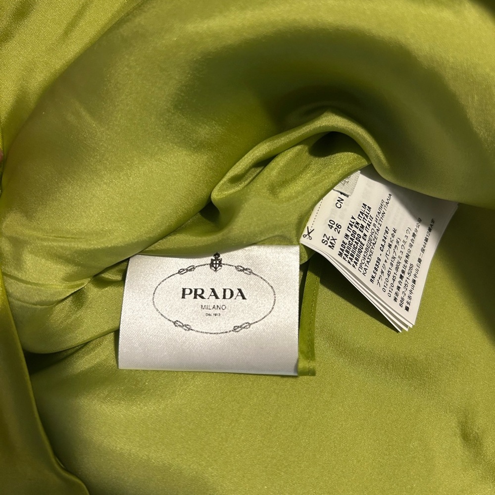 NWT Prada satin trapeze top in green size 4 - Picture 9 of 10